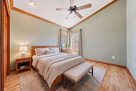 Bedroom - 8090 Montgomery Cir, Redding, CA 96001 photo 2 of 3