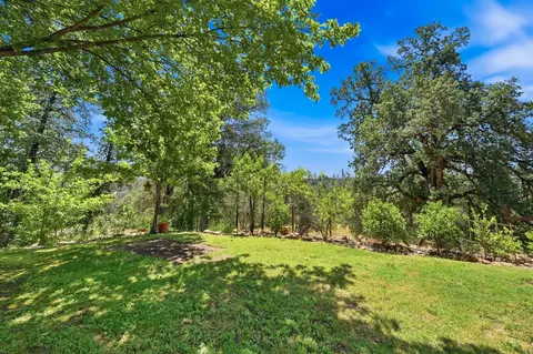 Exterior - 8090 Montgomery Cir, Redding, CA 96001 photo 5 of 12