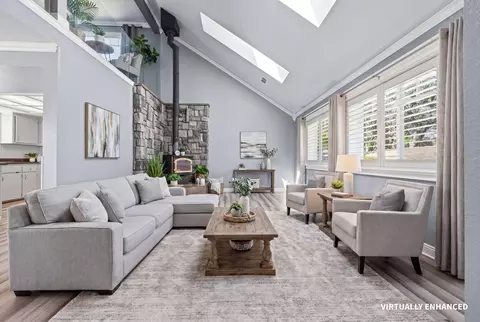 Living - 8090 Montgomery Cir, Redding, CA 96001 photo 1 of 5