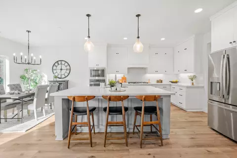 Kitchen - 9199 Laurel Glen Dr, Redding, CA 96001 photo 1 of 5