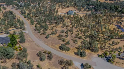 Sol Semete Trail, Redding, CA 96001 photo 4