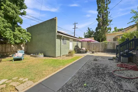 Exterior - 1138 Washington St, Red Bluff, CA 96080 photo 5 of 7