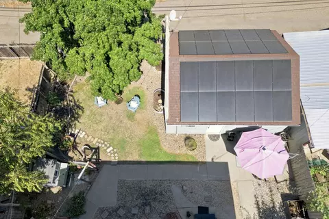 View/Area - 1138 Washington St, Red Bluff, CA 96080 photo 1 of 2