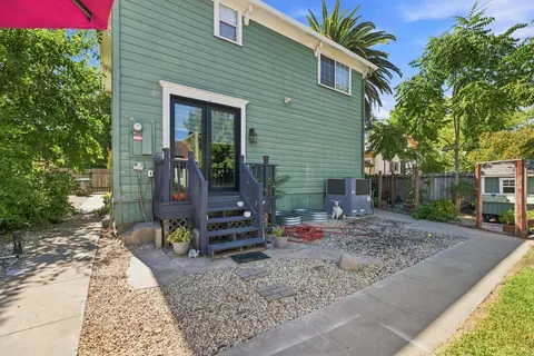 Exterior - 1138 Washington St, Red Bluff, CA 96080 photo 3 of 7
