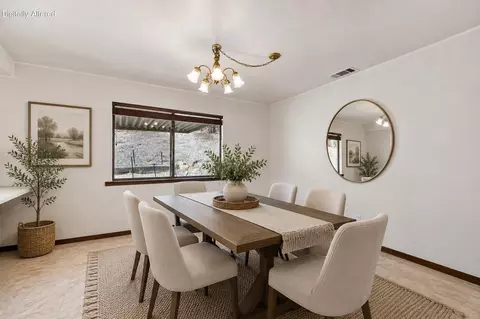 Dining - 10618 Old Oregon Trl, Redding, CA 96003 photo 1 of 1