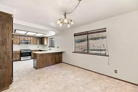 Other - 10618 Old Oregon Trl, Redding, CA 96003 photo 2 of 6