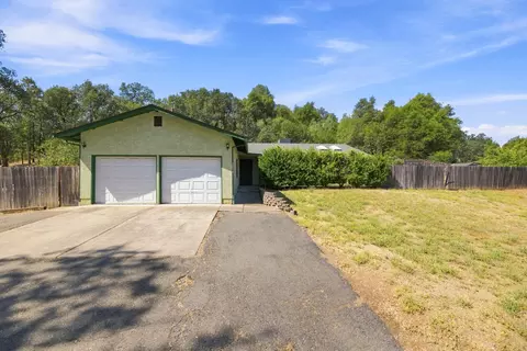 Exterior - 10618 Old Oregon Trl, Redding, CA 96003 photo 13 of 13