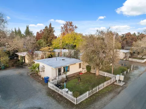 View/Area - 1064 Hawthorne Ave, Redding, CA 96002 photo 10 of 10