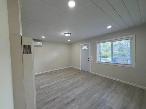 Living - 1064 Hawthorne Ave, Redding, CA 96002 photo 1 of 3
