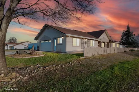 21853 Preston Pl, Cottonwood, CA 96022