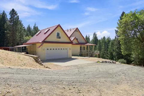 Exterior - 2995 Goose Ranch Rd, Lewiston, CA 96052 photo 19 of 24