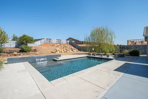 Exterior - 3886 Colby Trl, Redding, CA 96002 photo 3 of 7