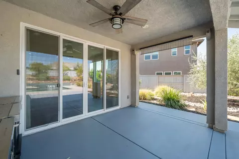 Exterior - 3886 Colby Trl, Redding, CA 96002 photo 5 of 7