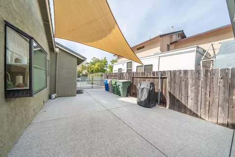 Exterior - 2238 Cilantro Dr, Redding, CA 96003 photo 3 of 8