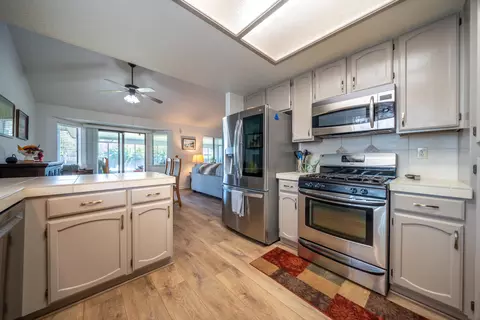 Kitchen - 2238 Cilantro Dr, Redding, CA 96003 photo 1 of 3