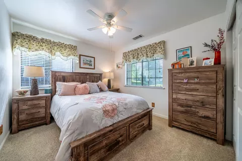 Bedroom - 2238 Cilantro Dr, Redding, CA 96003 photo 2 of 3