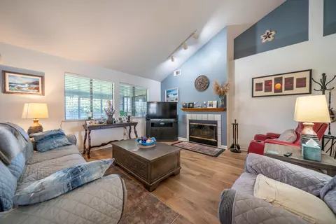 Living - 2238 Cilantro Dr, Redding, CA 96003 photo 1 of 1