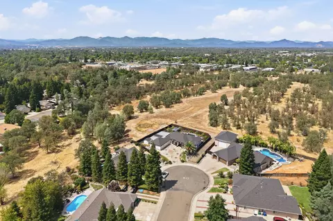 View/Area - 3307 Billings Dr, Redding, CA 96002 photo 6 of 7