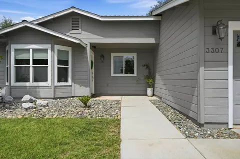 Exterior - 3307 Billings Dr, Redding, CA 96002 photo 2 of 7