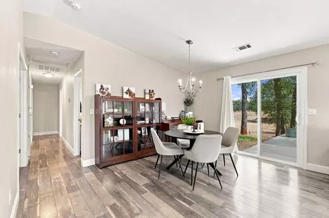 Dining - 3307 Billings Dr, Redding, CA 96002 photo 1 of 3