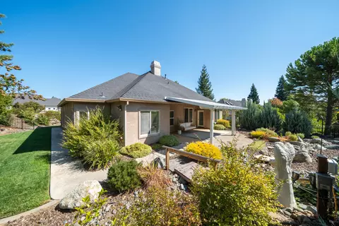 Exterior - 3183 Colombard Walk, Redding, CA 96001 photo 20 of 22