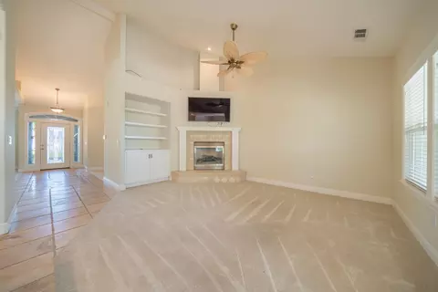 Living - 3183 Colombard Walk, Redding, CA 96001 photo 5 of 6
