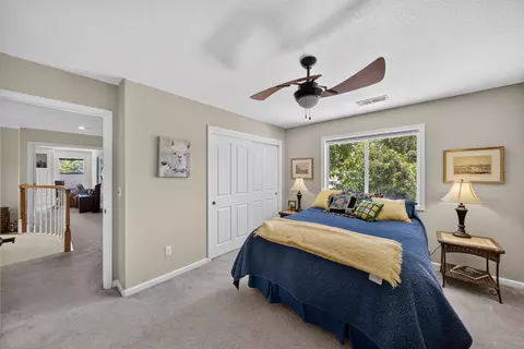 Bedroom - 2359 El Vista St, Redding, CA 96002 photo 5 of 6