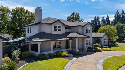Exterior - 2359 El Vista St, Redding, CA 96002 photo 16 of 16