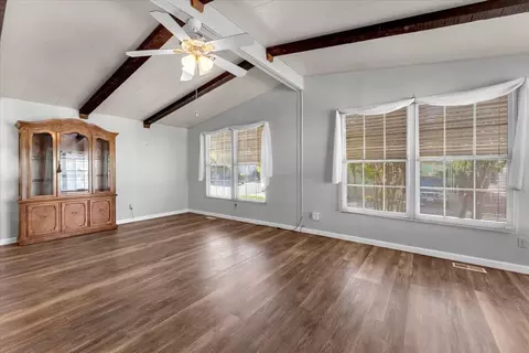 4884 Pecan, Redding, CA 96003 photo 2