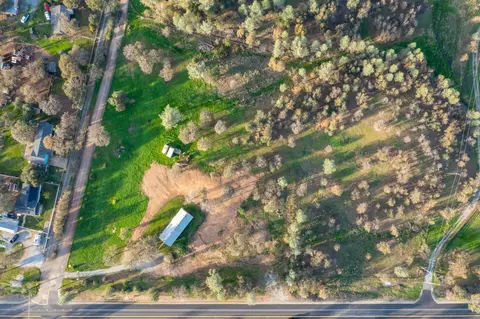 View/Area - 20758 State Hwy 299 East E, Redding, CA 96003 photo 5 of 5