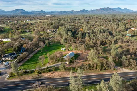 View/Area - 20758 State Hwy 299 East E, Redding, CA 96003 photo 2 of 5
