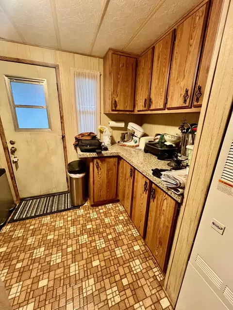 180 S Main St, Red Bluff, CA 96080 photo 17