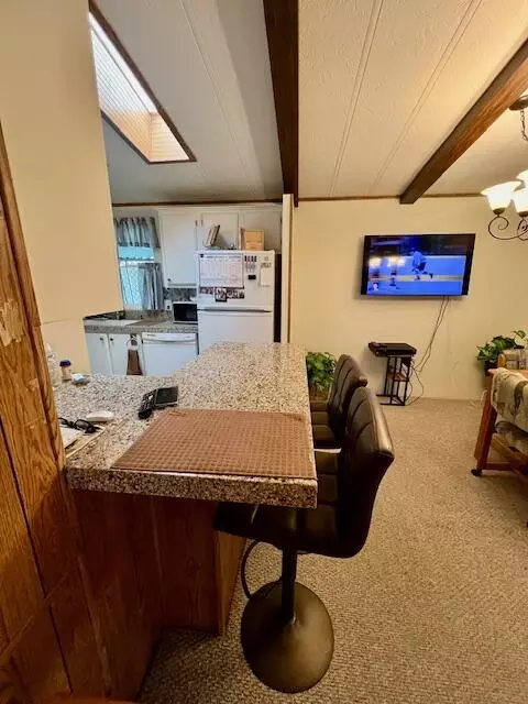 180 S Main St, Red Bluff, CA 96080 photo 10