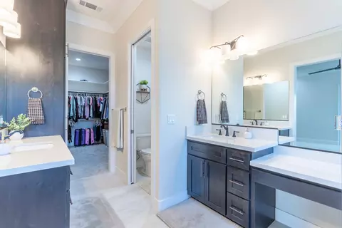 Other - 910 Santa Cruz Dr, Redding, CA 96003 photo 4 of 7