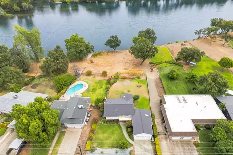 View/Area - 3090 Valentine Ln, Redding, CA 96001 photo 5 of 8