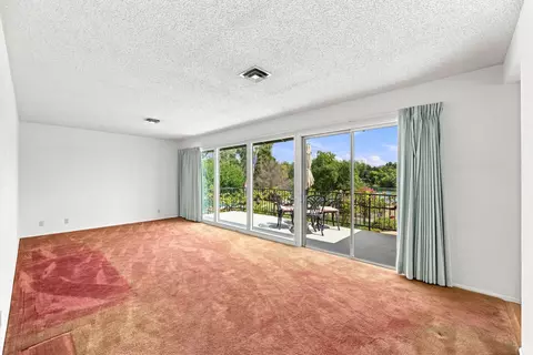 Living - 3090 Valentine Ln, Redding, CA 96001 photo 5 of 5
