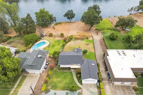 View/Area - 3090 Valentine Ln, Redding, CA 96001 photo 7 of 8