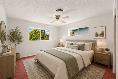 Bedroom - 3090 Valentine Ln, Redding, CA 96001 photo 2 of 5
