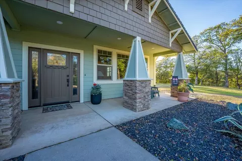 Exterior - 14815 Molluc Dr, Red Bluff, CA 96080 photo 12 of 13