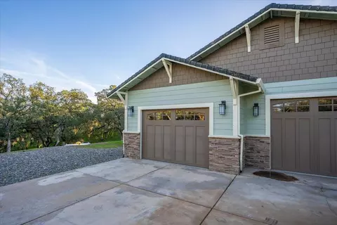 Exterior - 14815 Molluc Dr, Red Bluff, CA 96080 photo 13 of 13