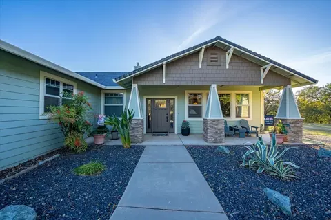 Exterior - 14815 Molluc Dr, Red Bluff, CA 96080 photo 2 of 13