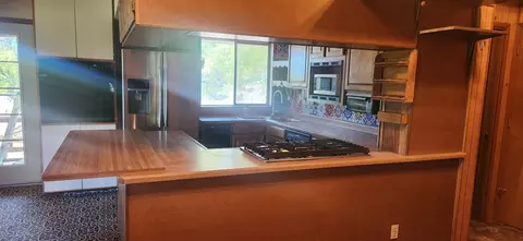Kitchen - 4 3192 River St, Fall River Mills, CA 96028 photo 1 of 3