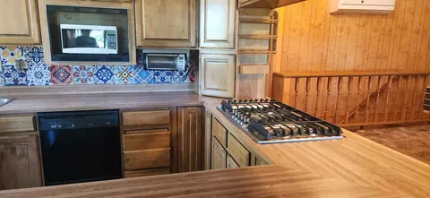 Kitchen - 4 3192 River St, Fall River Mills, CA 96028 photo 2 of 3