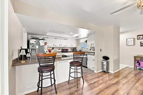 Kitchen - 2579 Velia St, Redding, CA 96002 photo 4 of 4