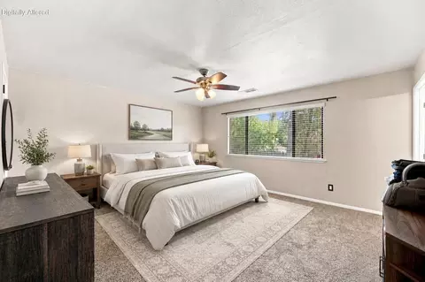 Bedroom - 2579 Velia St, Redding, CA 96002 photo 1 of 4