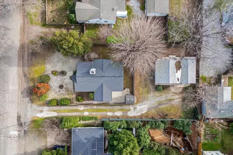 View/Area - 409 Smile Pl, Redding, CA 96001 photo 1 of 1