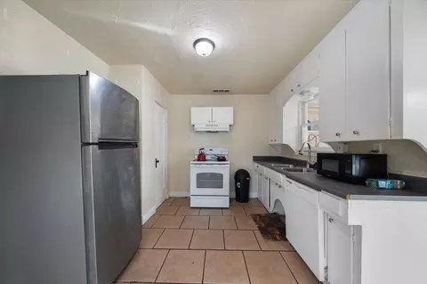 Other - 409 Smile Pl, Redding, CA 96001 photo 3 of 10