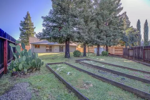 Exterior - 3384 Billings Dr, Redding, CA 96002 photo 3 of 6