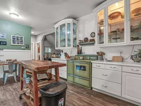 Kitchen - 28026 State Highway 44, Shingletown, CA 96088 photo 1 of 6