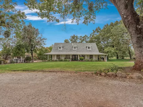 Exterior - 28026 State Highway 44, Shingletown, CA 96088 photo 2 of 15
